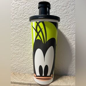 Tupperware Goofy Character Tumbler with flip top seal